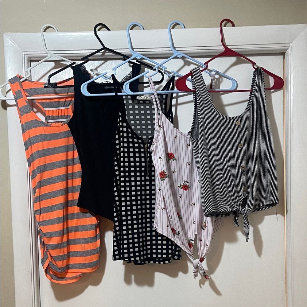 Small/ medium shirt bundle